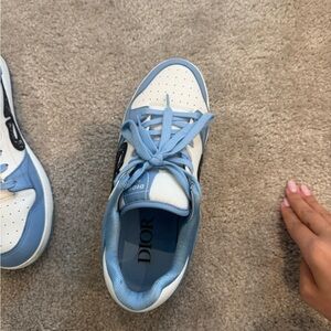 Dior White and Light Blue Low-Top Sneaker